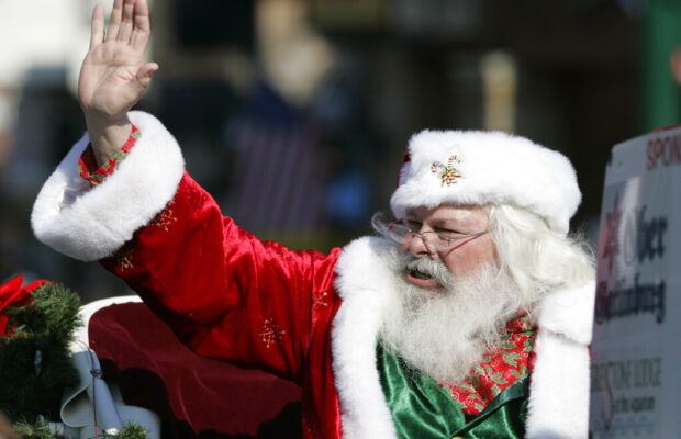 Santa Claus Is Coming To Town … Via Helicopter!!