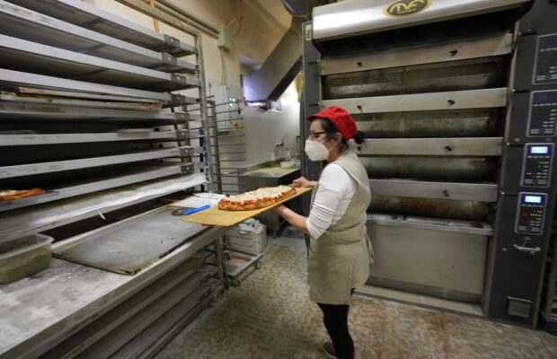 The surprise leader in this year’s Pizza Madness contest. The surprise leader in this year’s Pizza Madness contest.