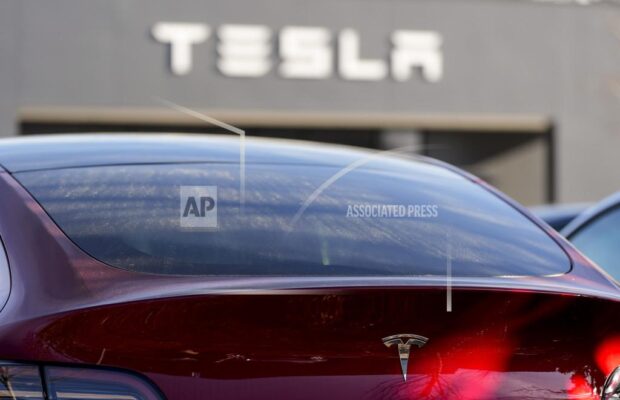 Zahn on why those causing damage at Tesla Dealerships may not be the sharpest knives in the drawer.