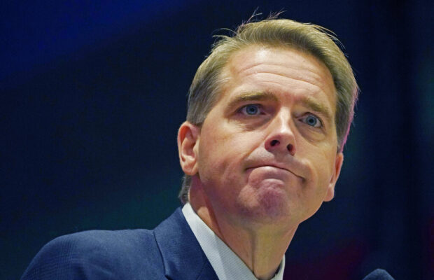 Jennings takes on the Harvard funding debate. Jennings takes on the Harvard funding debate.